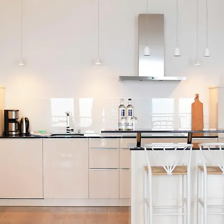 First Sellin Apartement 36 Apartament *